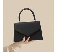 Questa borsa da sera ha una certa capacità e può contenere oggetti personali come telefono, portafoglio e cosmetici. Il design a mano è comodo da impugnare. Il materiale in pelle con una texture di li