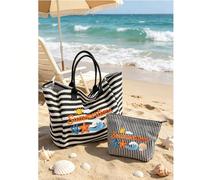 Questa spaziosa borsa da spiaggia a righe è decorata con motivi e lettere a tema spiaggia, e può essere piegata in una borsa a tracolla, una borsa da viaggio multifunzionale e una borsa per cosmetici.