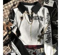 Questa T-shirt retrò da donna con colletto polo è perfetta per i festival musicali, la vita universitaria e gli spostamenti quotidiani. Casual, semplice e alla moda, è un regalo meraviglioso per un'am