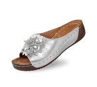 Questi eleganti sandali con zeppa da donna con tomaia in pelle e motivi floreali comodi per tutti i giorni vacanze in spiaggia o perfetti per abiti jeans o pantaloni casual suola antiscivolo, argento