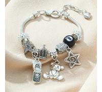 Questo braccialetto di perline alla moda e unico presenta 8 ciondoli neri tra cui un orsacchiotto e una stella a forma di telefono cellulare, progettato appositamente per le donne. La catena in rame r