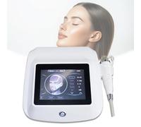 Questo dispositivo di bellezza multifunzionale è un dispositivo professionale per microaghi a radiofrequenza segmentata, utilizzato per rimuovere cicatrici e smagliature.