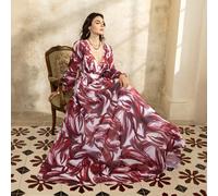 Questo elegante abito da sera a maniche lunghe presenta un profondo scollo a V, un laccio in vita, una gonna lunga e svasata, e un design con stampa a pennellate artistiche, adatto per invitati a matr