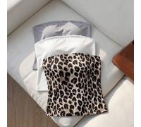 Questo set di tre pezzi presenta un top corto senza spalline alla moda e casual per donne e adolescenti. Lo schema di colori nero e bianco è completato da una stampa leopardata, rendendolo versatile e