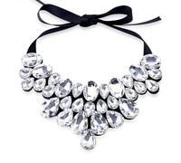 QUXVUIS Collana da donna Girocolli Pendenti Ragazze Girocollo Ornamento per banchetto per feste Accessori per abiti Collane con bavaglino Decorazioni di moda, Bianco