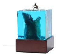 Quystetes Ocean Beast Surfer Micro-Paesaggio Luce Notturna Decorazione Resina Marine Life Enth