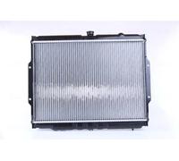 Radiatore, raffreddamento motore NISSENS 67046