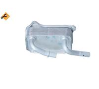 Radiatore olio motore raffreddato ad acqua 31182 NRF per MERCEDES-BENZ SL CLK