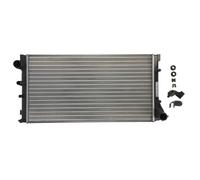 Radiatore, raffreddamento motore NISSENS 617846