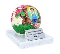 Ragazza in giardino, urna per bambini dipinta a mano Urna per cremazione