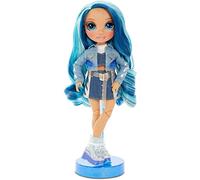 Rainbow High, Skylar Bradshaw, Bambola da collezionare, Colore Azzurro con Completini Eleganti, Accessori e supporto per bambole, Serie 1, Regalo ottimo a partire dai 6 anni