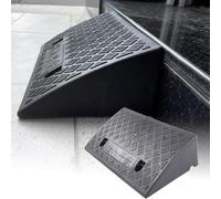 Rampa resistente per un facile accesso al marciapiede, design antiscivolo per auto, moto, scooter e animali domestici, risolve le sfide dell'accessibilità