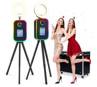 RDYMONKEY Photo Booth per tutti gli iPad e fotocamera 2 in 1 con treppiede regolabile in alluminio stand Selfie Station Shell APP Control RGB Ring Light Photobooth macchina con custodia da volo per