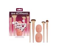 Real Techniques Cherry On Top - Set di pennelli per trucco viso e cover da viaggio, per fondotinta, correttore, cipria e fard, setole sintetiche, vegano e cruelty-free, set da 6 pezzi
