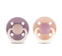 Rebael Ciuccio alla moda, confezione da 2, gomma naturale/lattice, prodotto in Danimarca, senza BPA, tettarella a forma di ciliegia, Misty Soft Mouse/Tornado Plum Mouse, taglia 1 (0-6 mesi)
