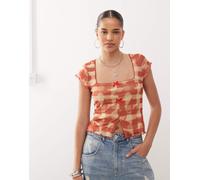 Reclaimed Vintage - Top in rete rosso con stampa a quadri e scollo squadrato S