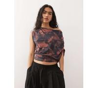 Reclaimed Vintage x Stranger Things - Top aderente rosso e nero con scollo ad anello e stampa con Undici-Multicolore M