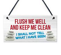 Red Ocean Cartello divertente da appendere alla porta del bagno con scritta "Flush Me Well" (lingua italiana non garantita)
