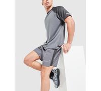 Red Run Activewear Titanium Charcoal Panelled Sports Shorts, grigio M