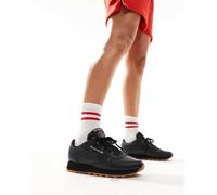 Reebok Classic - Sneakers in pelle nere con suola in gomma-Nero 5