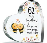 Regalo per il 62° anniversario della peste per marito e moglie, con scritta in inglese "Meant to Bee", regalo per il 62° anniversario di matrimonio per partner, 100 mm, in acrilico, a forma di cuore