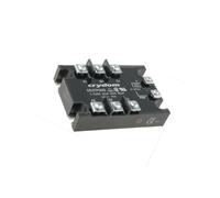 Relè D53TP25D: semiconduttore IVA: 3-32VDC 25A 48-530VAC TRIFASE CRYDOM