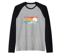 Retro Bigfoot Silhouette Rocky Mountains 80s Graphic Maglia con Maniche Raglan