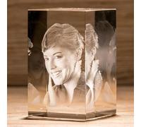 Rettangolo di Cristallo Personalizzato con Foto - Incisione 3D a Laser - Idea Regalo Personalizzabile con Fotografia e Scritta per Famiglia, Festa della Mamma, del Papà - R110V 7,5x11x6,5 cm