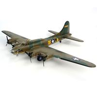 Boeing B-17F Memphis Belle 1:48 REV4297 - revell modellismo