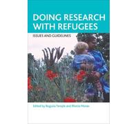 Rhetta Moran Doing research with refugees (Copertina rigida)