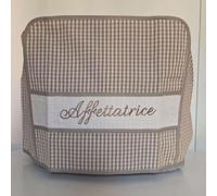 RICAMI FIORENTINI BALDI Copriaffettatrice in Tessuto Ricamato - Artigianale Made in Italy - Protezione Antipolvere per Affettatrice Professionale. Misura cm 44x55x30. (Grande, Beige)