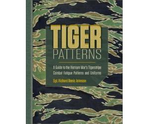 Richard Denis J Tiger Patterns: A Guide to the Vietnam Wars T (Copertina rigida)