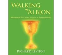 Richard Leviton Walking in Albion (Tascabile)