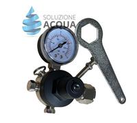 RIDUTTORE DI PRESSIONE CO2 PER BOMBOLE RICARICABILI MANOPOLA A 90°