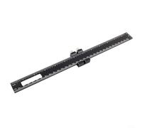 Righello a T per la lavorazione del legno progettato per gestire rigori di uso quotidiano mentre precisione nelle misurazioni (B)