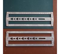 Righello per punzonatura di posizionamento ausiliario per cintura in pelle