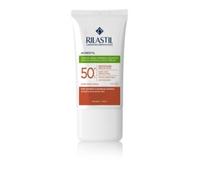 Rilastil Acnestil SPF50+ Crema Sebo-Normalizzante, 40ml