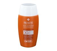 Rilastil Sun System Fluido Solare Idratante e Antiossidante SPF 30 per Pelli Sensibili Confezione da