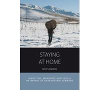 Rita Sanders Staying at Home (Copertina rigida) Integration and Conflict Studies