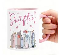 RNPKZ Tazza Music Fan Swiftea, 350 ml, tazza da caffè Libreria con Best of Albums "Swiftea", libreria Swift idea regalo, regalo di compleanno per gli appassionati di musica, fidanzata, college e