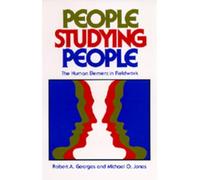 Robert A. Georges Michael O. Jones People Studying People (Tascabile)