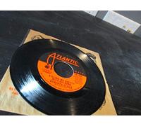 Roberta Flack 45 RPM Killing Me Softly With His Song / Just Like A Woman