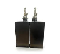Romon Porta Olio Set, 2Pcs 350ML Nera Bottiglia per Olio Quadrata in Vetro, Base Antiscivolo, Oliera da Tavola con Bocca a Gravità, Imbuto, Etichette Prestampate, Per Cucina Caffè Bar
