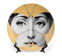 ROTOOY Piatto Lina Cavalieri, Piatto Decorativo da Parete, Decorazione da Appendere alla Parete con Piastra Facciale Misteriosa, Staffa Inclusa E Gancio A Molla Speciale,A2,7inch