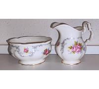 Royal Albert Tranquillity Set latte e zucchero - Bone China England - Brocca per latte e zuccheriera - Servizio da tè vintage - Porcellana floreale con bordo dorato