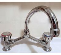 Rubinetto cucina 3 fori marca Mamoli