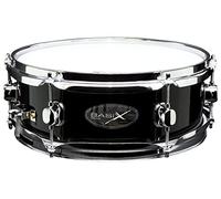 Rullante Classic legno 12x4.5" fusto in pioppo laminata nera | Snare in legno da 30,5 x 11,4 cm con caldaia a 9 strati, pelle ruvida e 10 viti di serraggio per lato.