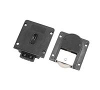 Rulli robusti per porte scorrevoli vintage che garantiscono silenziosità e funzionalità fluide per proprietari di case e progetti mobili per porte scorrevoli