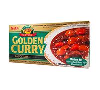 S & B Golden Curry medio caldo (niente carne è incluso) 220g