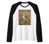 Sable Fawn Chihuahua in Un Vecchio Giardino Inglese Maglia con Maniche Raglan